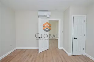 762 E 221st St, Bronx, NY 10467 - Photo 25