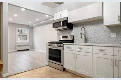 25-53 College Point Boulevard #1, Flushing, NY 11356 - Photo 3