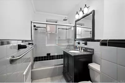 20 Keogh Lane #1b, New Rochelle, NY 10805 - Photo 17