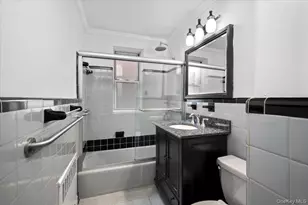 20 Keogh Ln, New Rochelle, NY 10805 - Photo 17