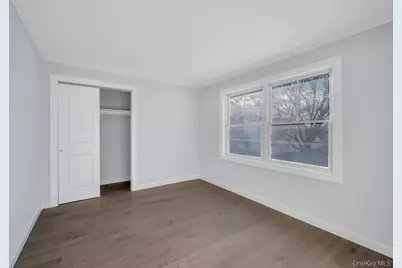 141 Emerson Avenue, Floral Park, NY 11001 - Photo 23