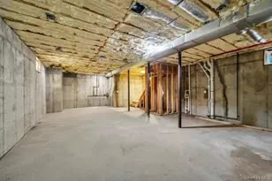 141 Emerson Ave, Floral Park, NY 11001 - Photo 35