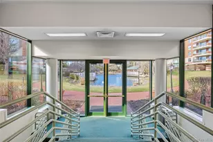 111 Cherry Valley Ave, Garden City, NY 11530 - Photo 33