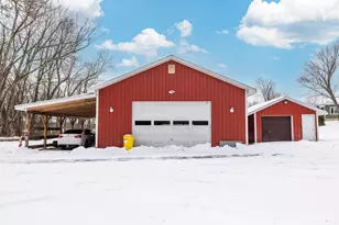 463 Mckinstry Rd, Gardiner, NY 12525 - Photo 3