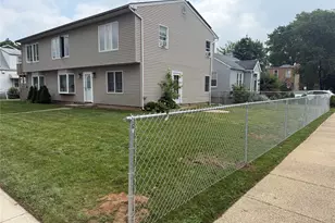 129 Stewart St, Hempstead, NY 11003 - Photo 1