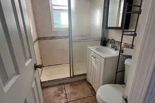 177-37 106th Ave, Jamaica, NY 11433 - Photo 9