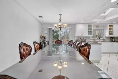 4 Lois Lane, Monsey, NY 10952 - Photo 11