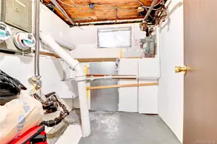 65-10 80th Ave, Glendale, NY 11385 - Photo 19