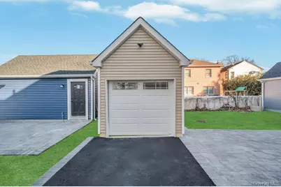 143 Emerson Avenue, Floral Park, NY 11001 - Photo 7