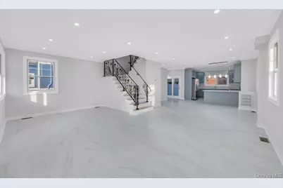 143 Emerson Avenue, Floral Park, NY 11001 - Photo 9