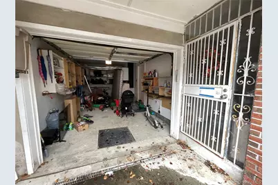 350 Soundview Lane, College Point, NY 11356 - Photo 7