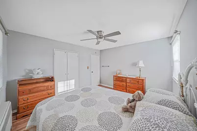 263 Keswick Drive, East Islip, NY 11730 - Photo 19