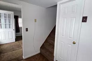 523 Fostertown Rd, Newburgh, NY 12550 - Photo 9