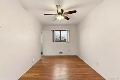 53 Eastern Avenue, Deer Park, NY 11729 - Photo 7