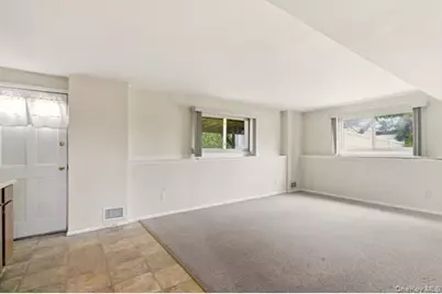 53 Eastern Avenue, Deer Park, NY 11729 - Photo 25