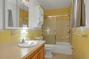 102 Yorkshire Dr, Suffern, NY 10901 - Photo 23