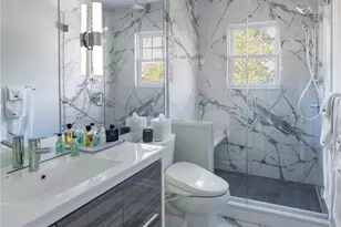 172 5th St, Greenport, NY 11944 - Photo 17