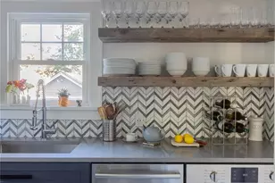 172 5th St, Greenport, NY 11944 - Photo 13