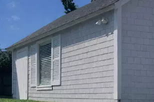 172 5th St, Greenport, NY 11944 - Photo 25