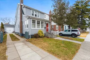 92-14 221st St, Queens Village, NY 11428 - Photo 3