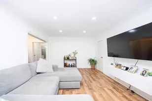 70-07 Park Dr E, Kew Gardens, NY 11367 - Photo 5