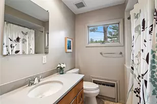 32 Arbor Rd, East Hills, NY 11577 - Photo 17