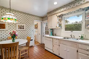 32 Arbor Rd, East Hills, NY 11577 - Photo 11