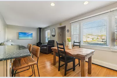 60 Green Avenue, Patchogue, NY 11772 - Photo 9