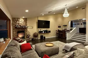 57 Laurel Rd, Lindenhurst, NY 11757 - Photo 3