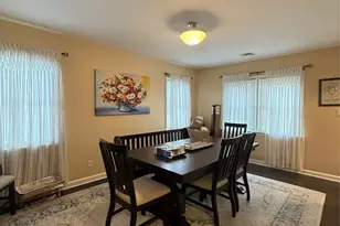 57 Laurel Rd, Lindenhurst, NY 11757 - Photo 13