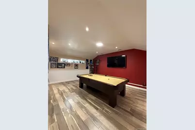 57 Laurel Road, Lindenhurst, NY 11757 - Photo 21