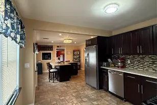 57 Laurel Rd, Lindenhurst, NY 11757 - Photo 11