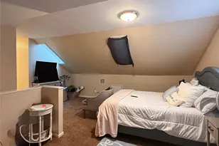 57 Laurel Rd, Lindenhurst, NY 11757 - Photo 19