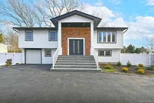 230 Town Line Rd, Commack, NY 11725 - Photo 3