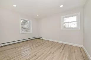 230 Town Line Rd, Commack, NY 11725 - Photo 17