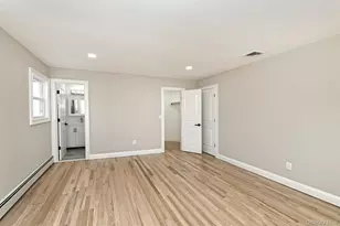 230 Town Line Rd, Commack, NY 11725 - Photo 15