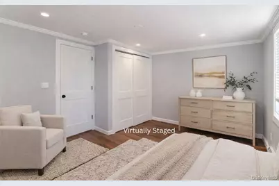 5 Carlton Avenue, Port Washington, NY 11050 - Photo 9