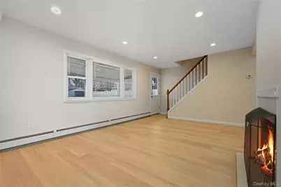 57 Cobalt Lane, Westbury, NY 11590 - Photo 13