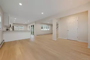 57 Cobalt Ln, Westbury, NY 11590 - Photo 7