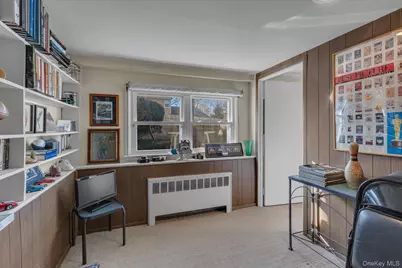 19 Capitol Place, South Huntington, NY 11746 - Photo 11