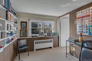 19 Capitol Pl, South Huntington, NY 11746 - Photo 11