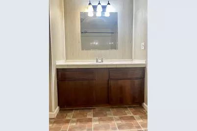 87 W Peenpack Trail, Sparrow Bush, NY 12780 - Photo 15