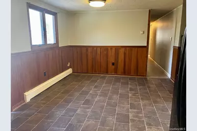 87 W Peenpack Trail, Sparrow Bush, NY 12780 - Photo 5