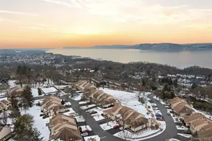 8 Hudson Watch Dr, Ossining, NY 10562 - Photo 3