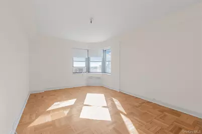 3515 Henry Hudson Parkway #10F, Bronx, NY 10463 - Photo 7