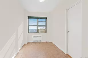 3515 Henry Hudson Pkwy, Bronx, NY 10463 - Photo 3