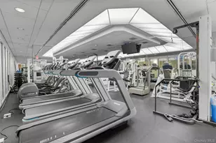 4 Martine Ave, White Plains, NY 10606 - Photo 23