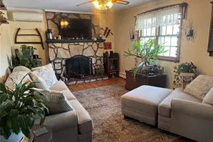 1016 Plains Rd, Wallkill, NY 12589 - Photo 3