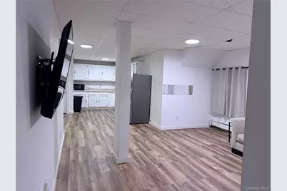 9 First Street #Unit 4, Warwick, NY 10990 - Photo 3