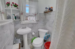 153-07 118th Ave, Jamaica, NY 11434 - Photo 11